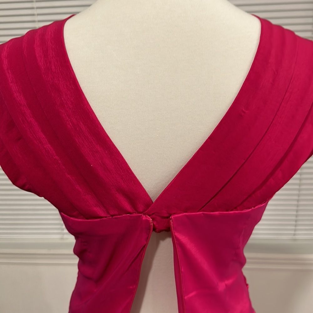 Pink beautiful dress. Handmade sleeves. Worn once only. Like new. - Picture 5 of 5